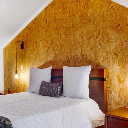 Casa Xadrez Povoacao (Sao Miguel)